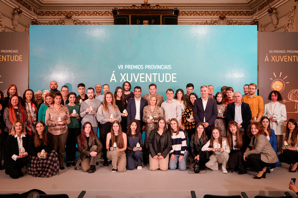 DEPUTACIÓN DE PONTEVEDRA CONVOCA A DÉCIMA EDICIÓN DOS PREMIOS PROVINCIAIS Á XUVENTUDE, ANO 2026
